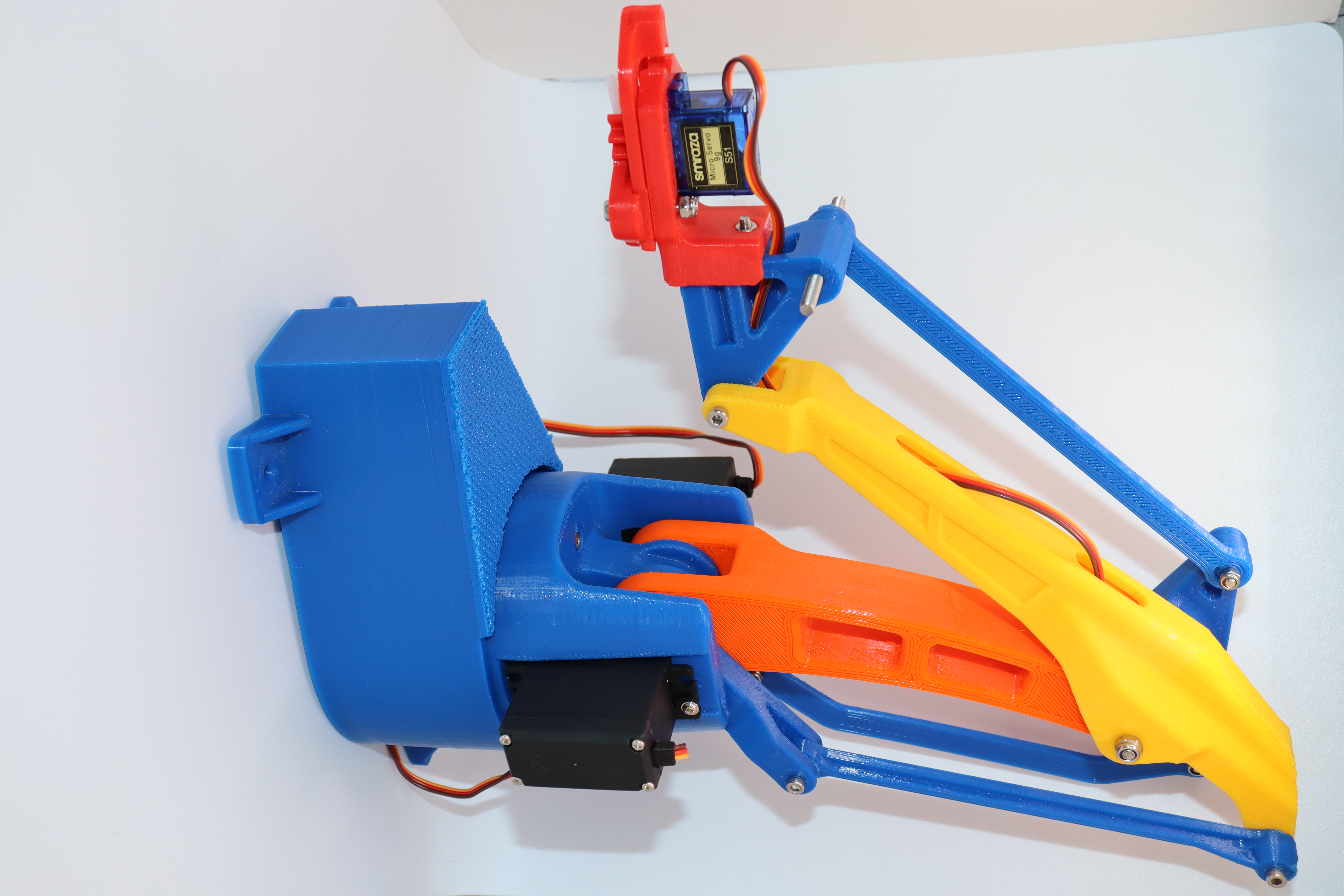 3D PRINTED ROBOT ARM